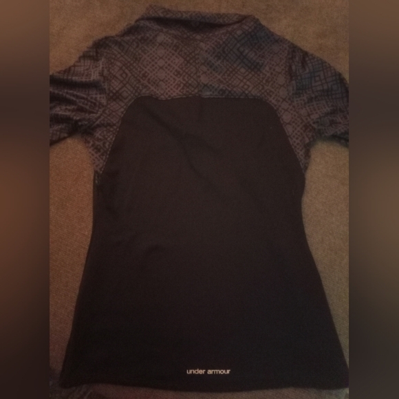 🤠Under Armour Coldgear Fitted Pullover Jacket Womens Size Medium - Picture 6 of 7